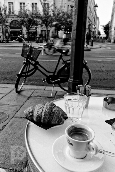 Coffee and croissant