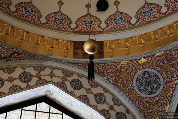 The hanging ball ornament in Topkapi palace, Istanbul.