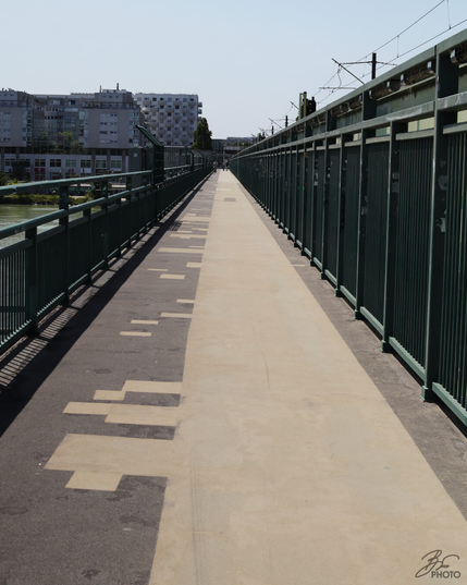 Walkway to Geometry