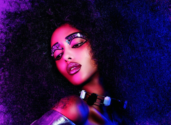 Raha Europ photographed by Damien Carney.