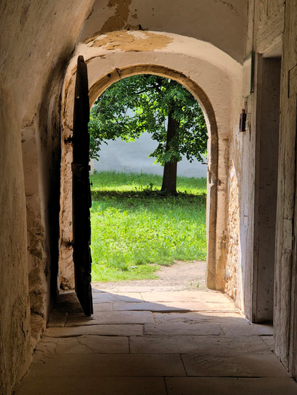 Tür zum Innenhof der Burg Zwernitz in Oberfranken