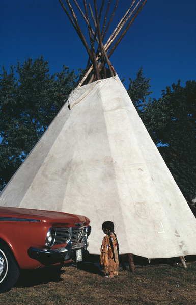 Ernst Haas, Indian Girl, Seattle, Washington, 1975