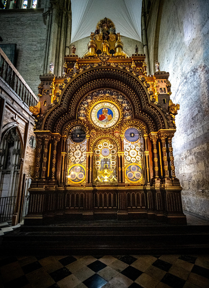 Astronomische Uhr in der Kathedrale von Beauvais