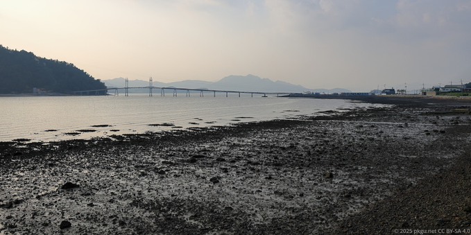 Cheongja bridge, Gangjin, Jellanam-do, Korea.