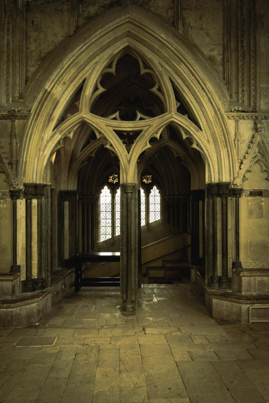 Double-arched doorway.