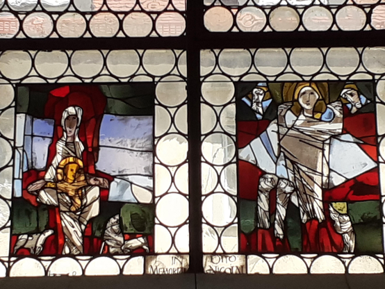 Ev.-Luth. St.Stephanuskirche 
#Lindau #Bodensee #Bayern #Bavaria  #Germany #photo #photography #photos #photographie #FotoVorschlag #photodaily #church #churches #stainglass 