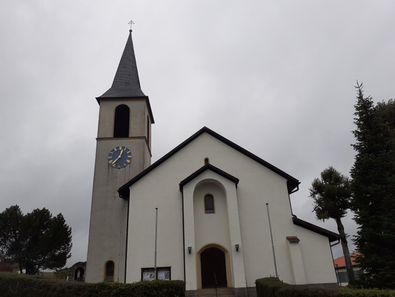Kath. Pfarrkirche St. Bonifatius #Breitloh #Frankonia #Germany #photo #photography #photos #photographie #FotoVorschlag #photodaily  #church #churches