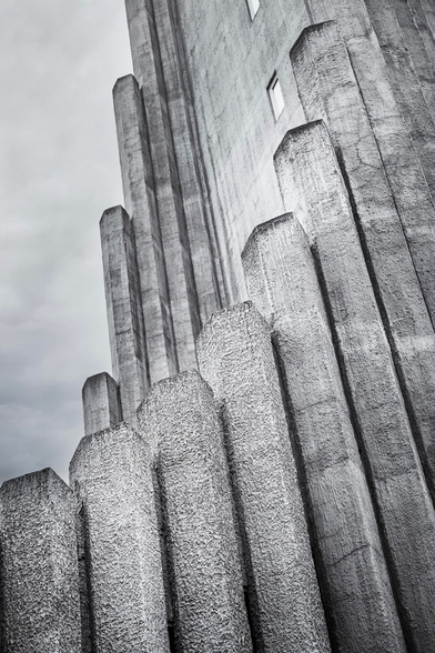 The tall vertical structures of the exterior of the Reykjavik cathedral, Hallgrimskirkja, were designed to resemble the columnar basalt formations found in nature throughout Iceland.
