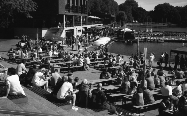 Wilsberg Promi-Kellnern am Aasee in  Münster 2025