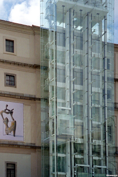 Madrid – Calle Santa Isabel - Museo Reina Sofía