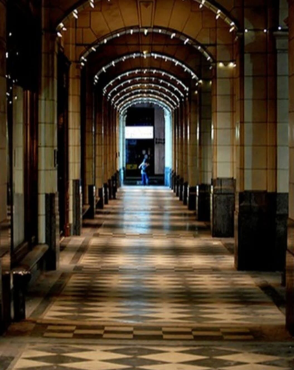 Downton #thebay Shopping store was sadly closed. This is the sidewalk just outside the building. Beautiful checker stlye #sidewalk