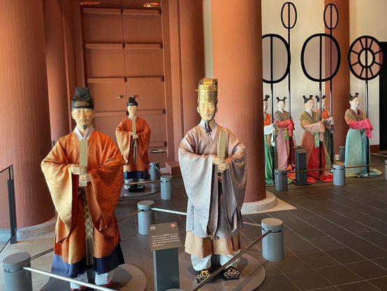 Reenactment of Naniwa Palace courtiers in the early 700s when the capital was briefly in what is now Osaka