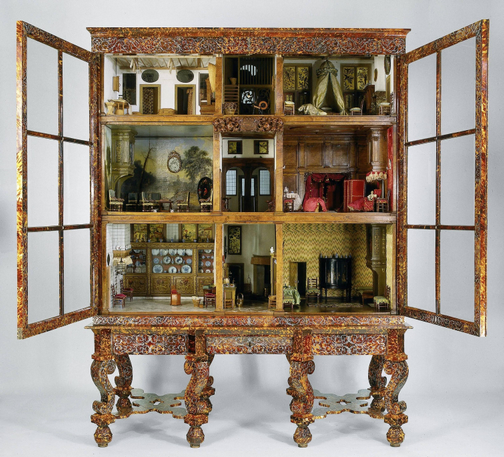 Doll's House of Petronella Oortman
Tortoiseshell cabinet with pewter inlays, and other materials; anonymous, c. 1686–c. 1710
Rijksmuseum, Amsterdam
