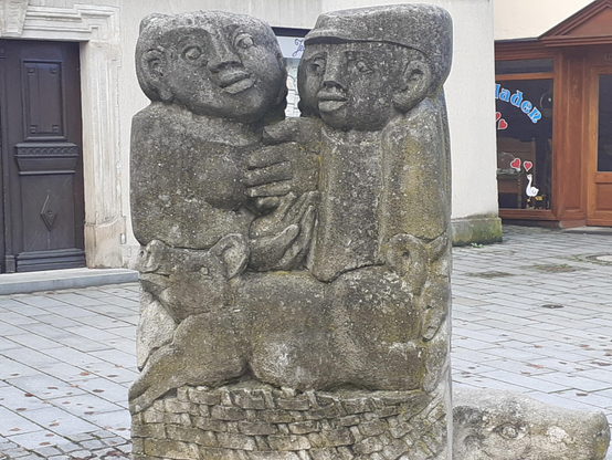 #Brunnen #fountain #fontana #fontaine #Lichtenfels #Frankonia #Germany 
#photo #photography #photos 
#pictures #picture #photographie 