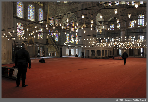 The Sultan Ahmed Mosque, Istanbul, Türkiye.