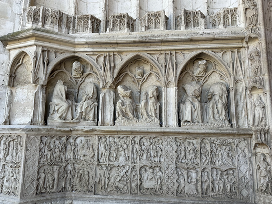 During the French Revolution (1789–1799) and subsequent republican uprisings, statues of kings, aristocrats and saints were deliberately decapitated as a symbolic act: removing the head was a way to erase authority and dismantle the old regime. Many public sculptures and church images were targeted; heads were easy to pry off and often taken as trophies or political statements.