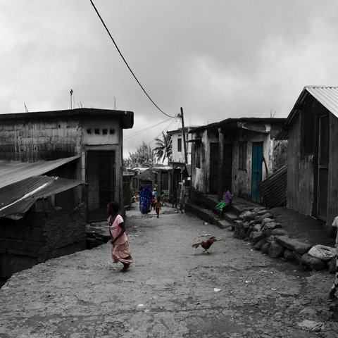 Rue d’un village de montagne à Anjouan