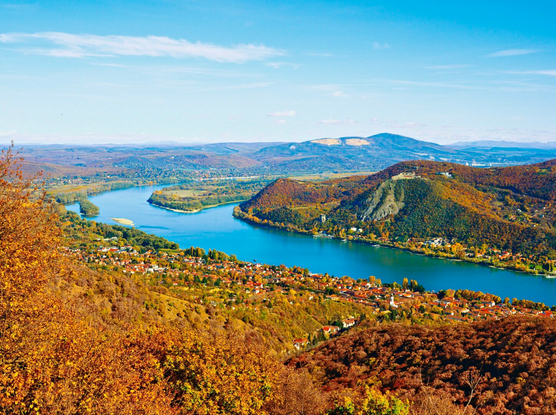 View of the danube bend and the castle of viesegrad from the julianus observation tower between nagymaros and zebegeny, hungary