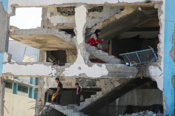 Damaged school building in Khan Younis 
Hatem Khaled