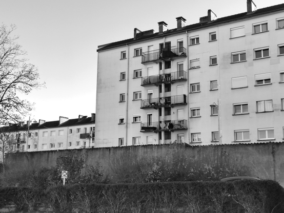 Vue d'un immeuble de quartier périphérique de Nancy