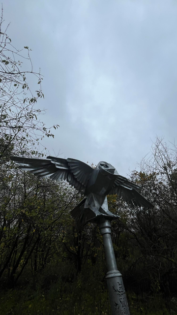 "The Last Flight".  A metal sculpture of an Owl, commemorating Churchfields School, its pupils and staff.