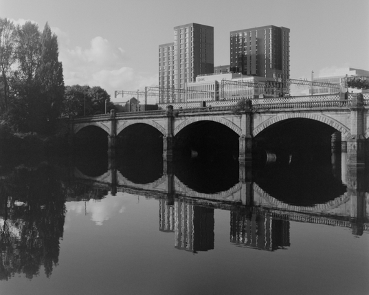 Yashica MAT124G | Kodak Tri-X 400 | Shot at 320 + Med Yellow Filter | Developed in XTOL

A bridge viewed from the riverside walkway