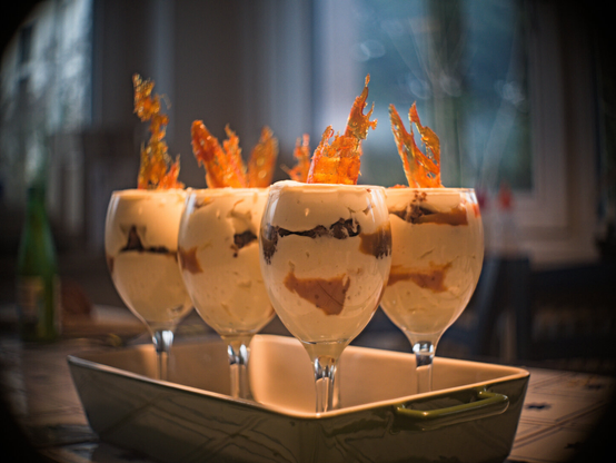 Some Caramell Tiramisu with Linzertorte Dough