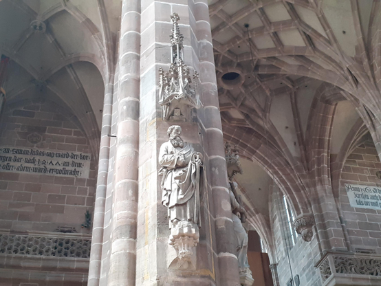 #Lorenzkirche #church #churches #eglise #iglesia #chiesa 
#Nürnberg #Nuremberg #Franken #Frankonia #Germany #photos #photography #cities #germancities 