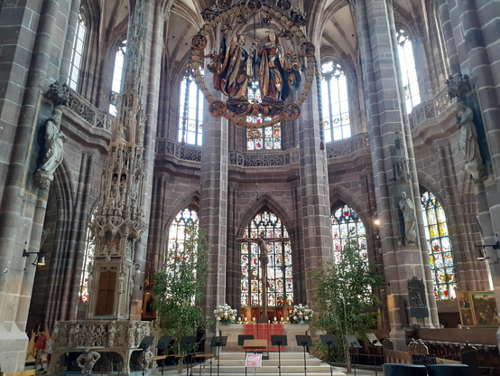 #Lorenzkirche #church #churches #eglise #iglesia #chiesa 
#Nürnberg #Nuremberg #Franken #Frankonia #Germany #photos #photography #cities #germancities