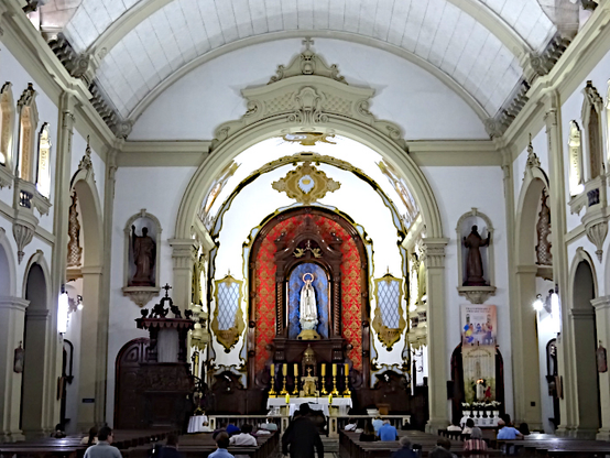Foto van interieur van kerk