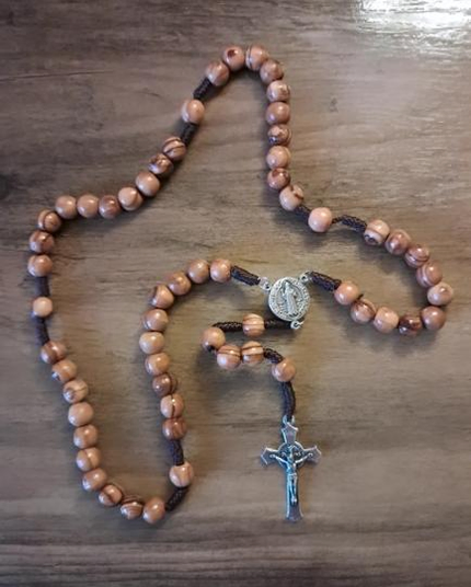 Now I'm ready for anything, with these stunning Rosary Beads made from olive wood, which have come direct from Bethlehem via https://fromtheolivetree.com ❤️ 

While the Rosary holds religious significance, for us as British-Middle Eastern Christians; their origin also connects us to the story which brought us all Christmas - “Do not be afraid!"