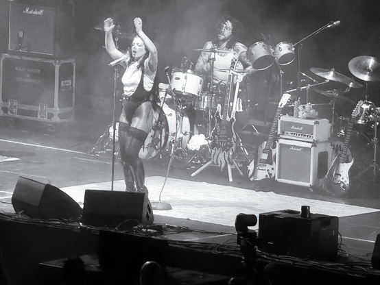 Kelsey Carter and the heroines 