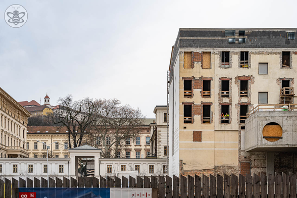 Co Brno (?) / What’s up, Brno (?) #Brno #Street #CityCenter #Czechia #CzechRepublic #photo #photography #streetphotography #cityscape