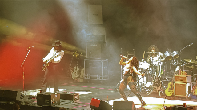 Kelsy Karter on stage 