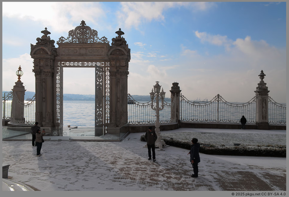 Dolmabahçe Palace, Istanbul, Turkey.