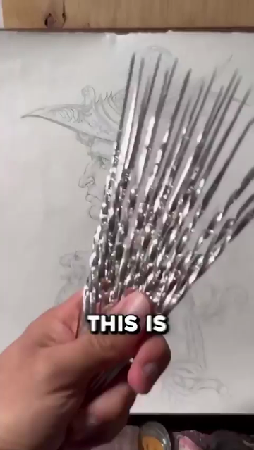 Leonardo da Vinci used silver drawing tools to draw his artworks