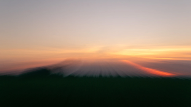 ICM - genau genommen #ZoomBlur an den Horizont bei Sonnenuntergang.