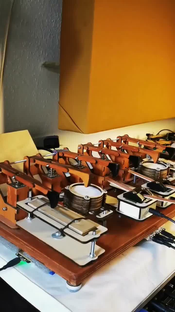 automate orchestre analogique performant hors présence humaine