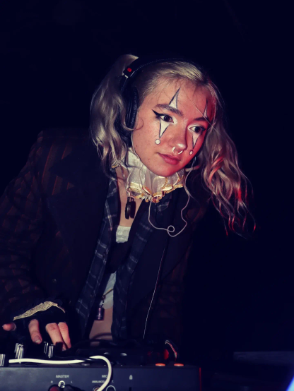 A clown dj