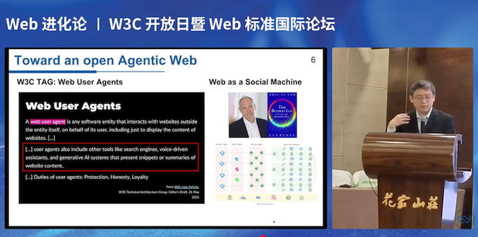 Snapshot of the video of Chunming Hu presenting the slide "Toward an open Agentic Web"